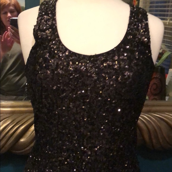 Alice and Olivia - Picture 3 of 5